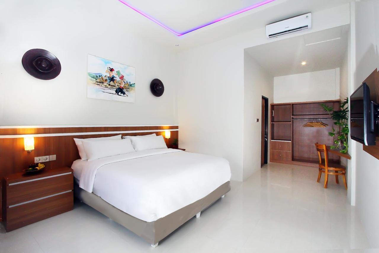 The Jumbo Homestay Kuta  Eksteriør bilde